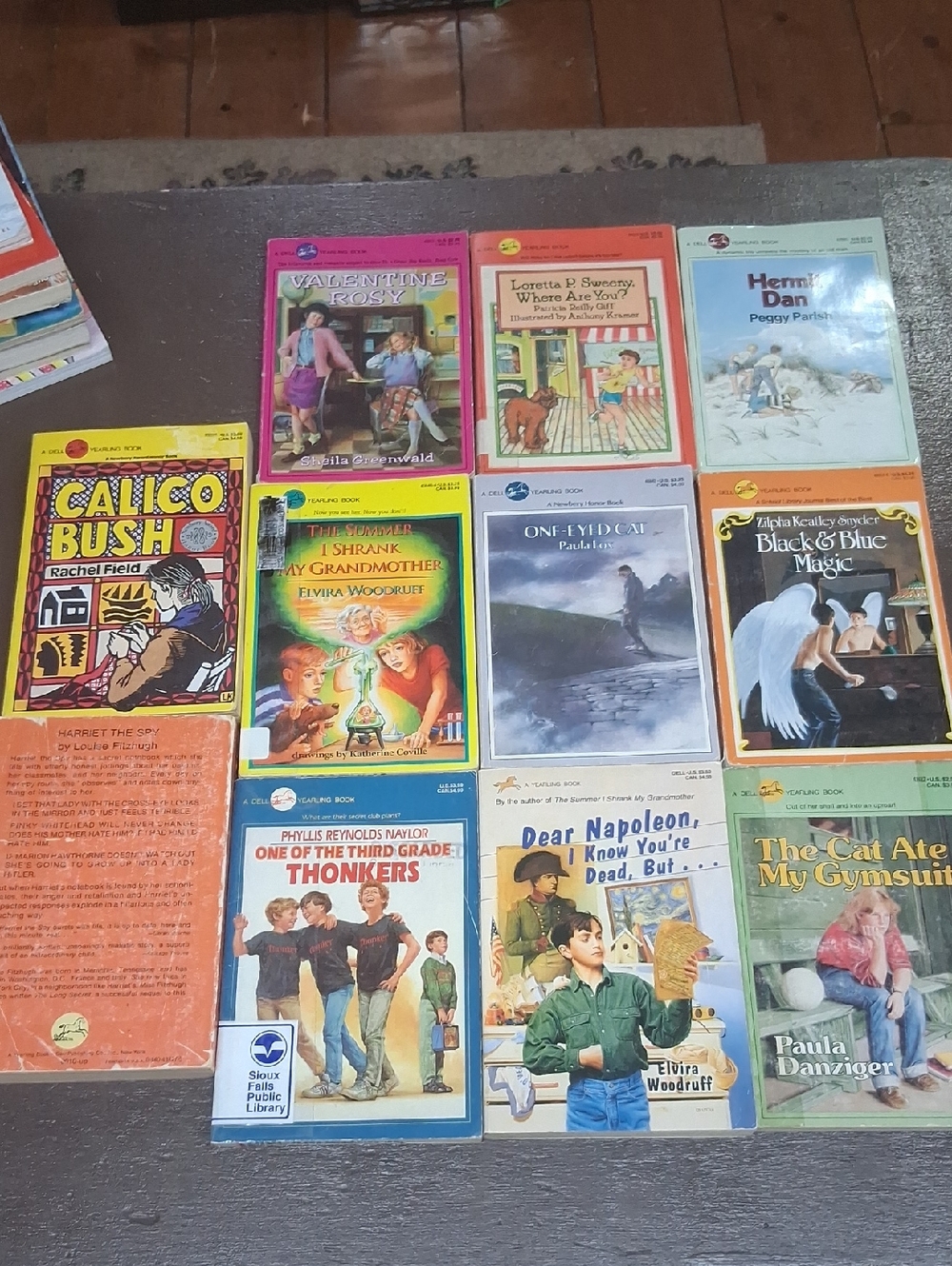 vintage paperbacks, Dell Yearling publishing line popular‎ in the 80s & 90S